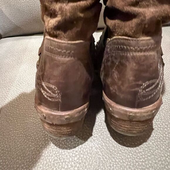 Sundance catalog leather boots size 39 - Picture 3 of 7